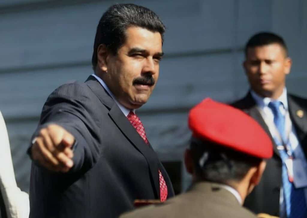 Maduro en Desesperación: Plan Independencia 200 Muestra un Régimen Aislado y Vulnerable